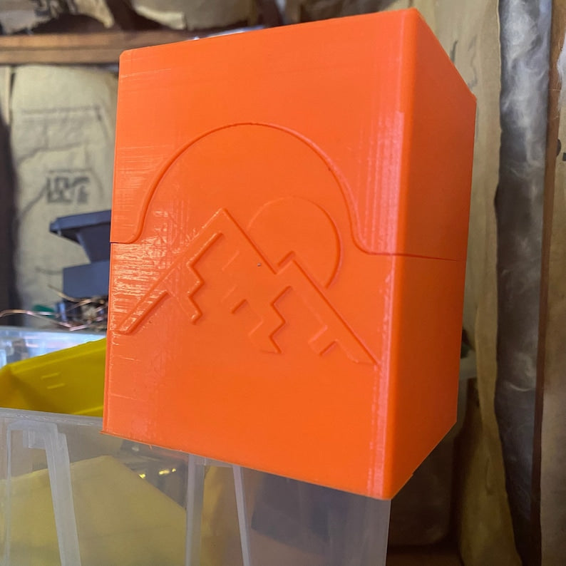 Kamigawa Neon Dynasty Fluorescent Single Deck Box
